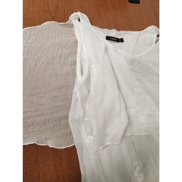 Radzoli LARGE white blouse - Picture 5 of 8